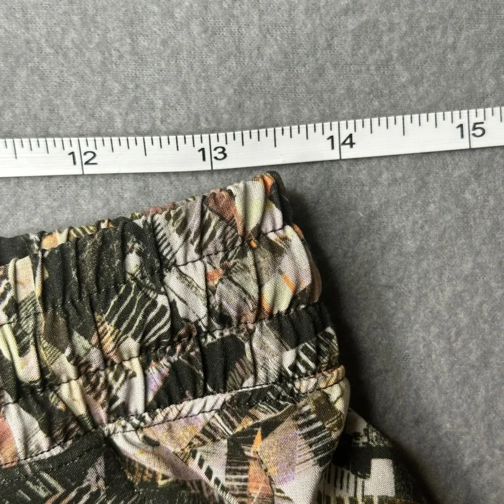 Lululemon Pace Breaker Shorts Men Medium Olive Multi 7